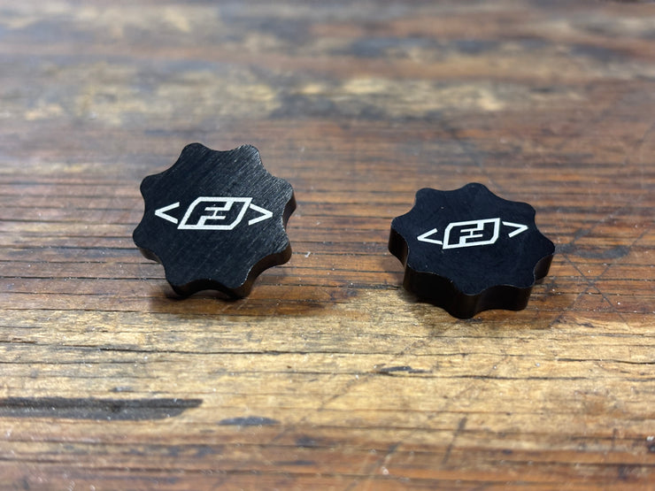 Low Profile Fork Clicker