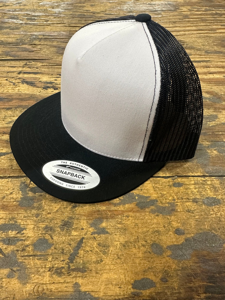 Snapback - Mesh Trucker Hat - White/Black